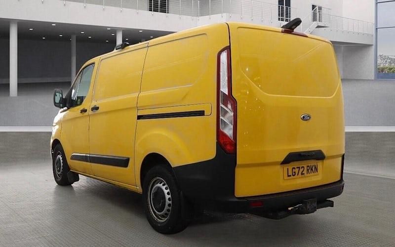 Używany Ford Transit Custom 131 KM (96 kW) 2022 Żółty Van