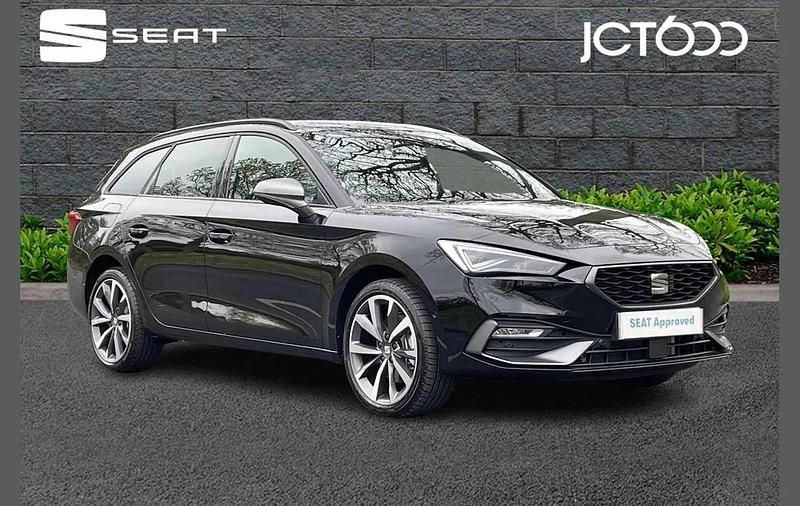 Used Seat Leon FR Sport 201 HP (147 kW) 2025 Black Estate