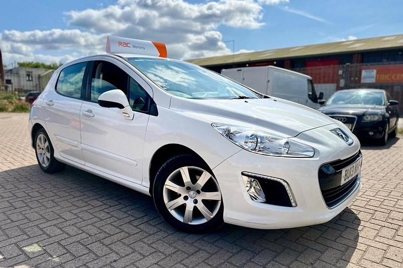 White Used 2013 Peugeot 308 Active Hatchback | £2,495 (Good price) - Image 1/1