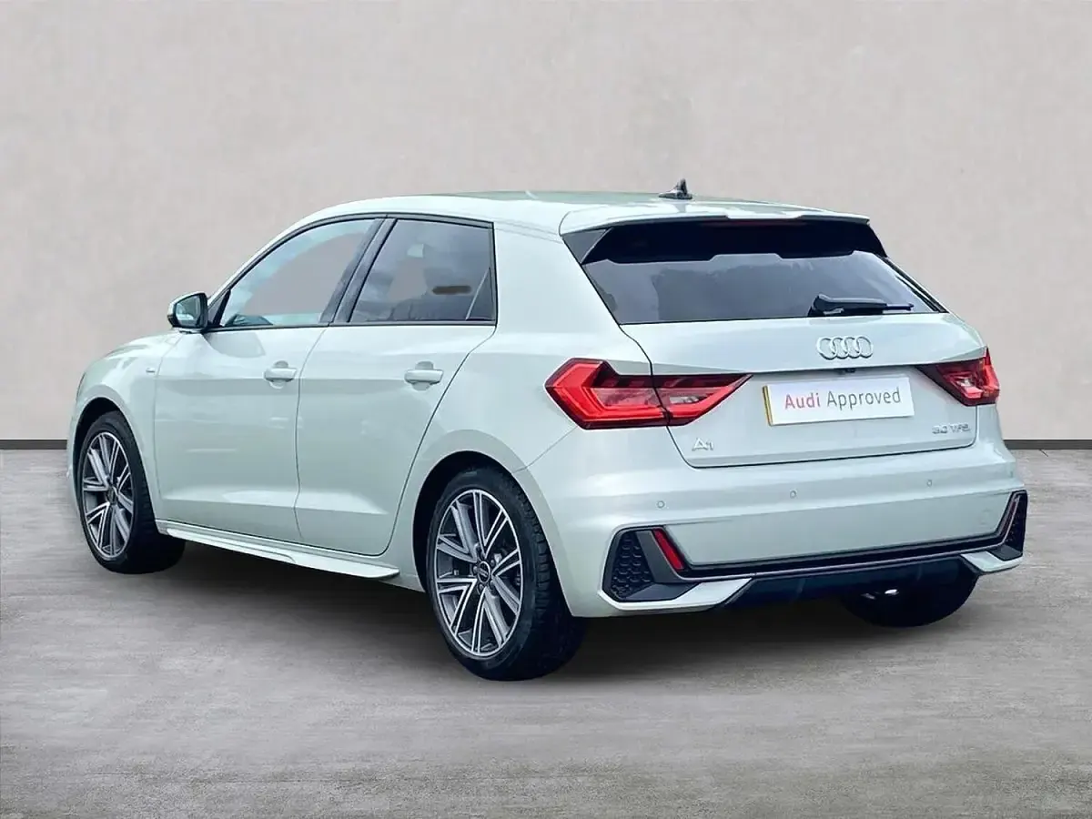 Used Audi A1 Sportback S-Line 116 HP (85 kW) 2024 Silver Hatchback