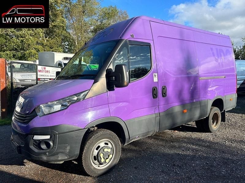 Mauve/purple Used 2017 Iveco Daily | £6,499 (Super price) - Image 1/3