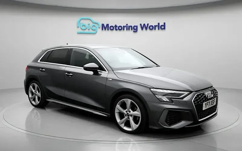 Second-hand Audi A3 Sportback S-Line 150 CP (110 kW) 2024 Hatchback
