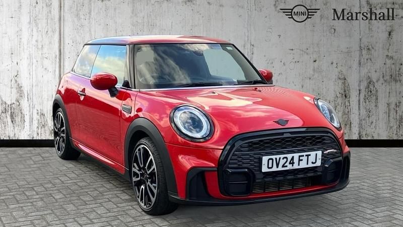 Used Mini Cooper Hatch 134 HP (98 kW) 2024 Red Hatchback