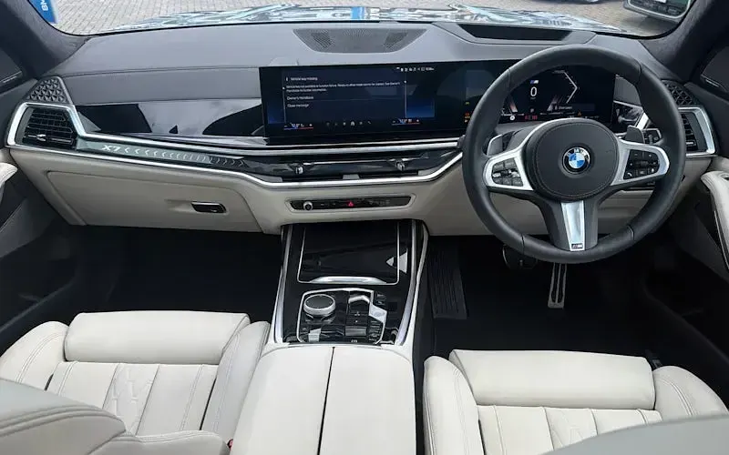 Used BMW X7 M Sport 352 HP (258 kW) 2025 Other SUV