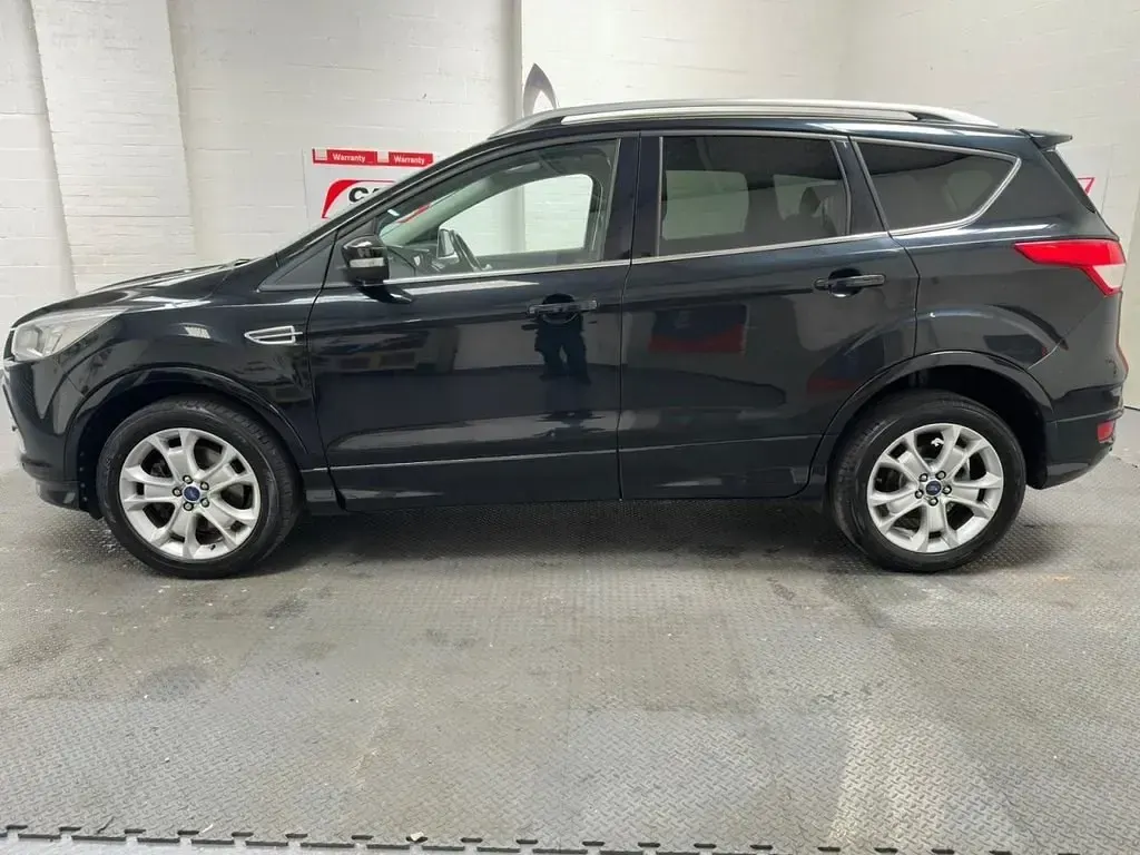 Używany Ford Kuga Sport 150 KM (110 kW) 2016 Czarny SUV
