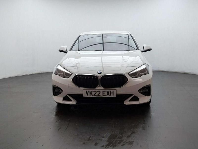 Used BMW 218 Sport Line 136 HP (100 kW) 2022 White Coupe