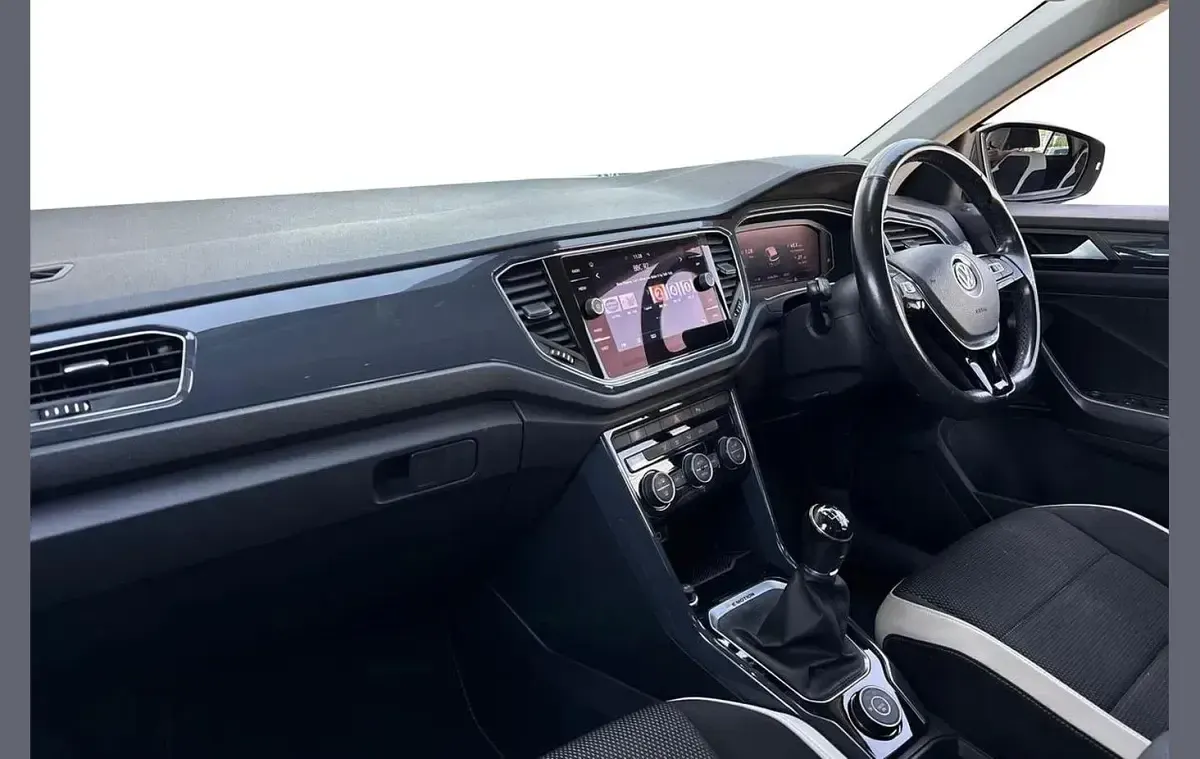 Used VW T-Roc SEL 150 HP (110 kW) 2018 White SUV