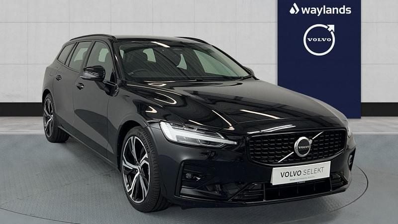 Black Used 2025 Volvo V60 Plus Estate | £32,400 (Fair price) - Image 1/4