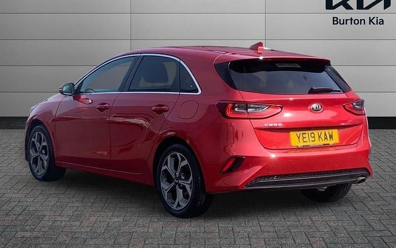 Usado Kia Ceed 120 HP (88 kW) 2021 Citadino
