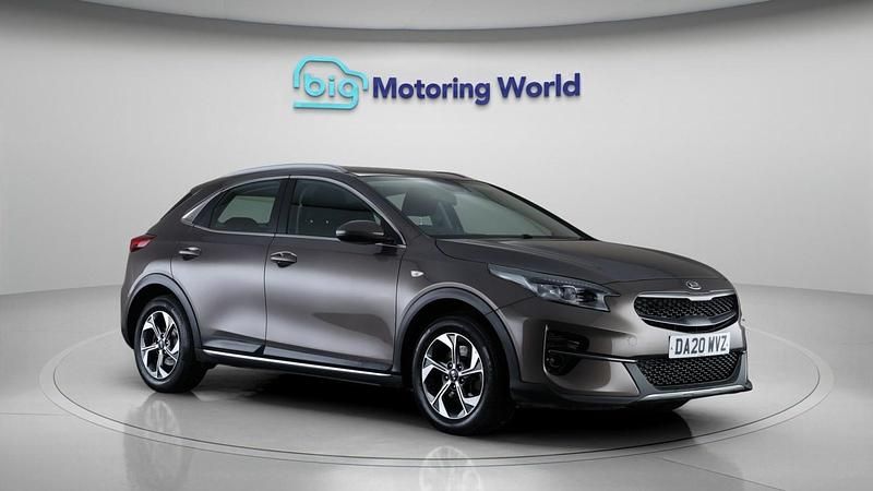 Used Kia XCeed 2020 Brown SUV