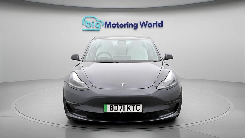 Używany Tesla Model 3 235 kW (320 KM) 2021 Sedan/Limuzyna