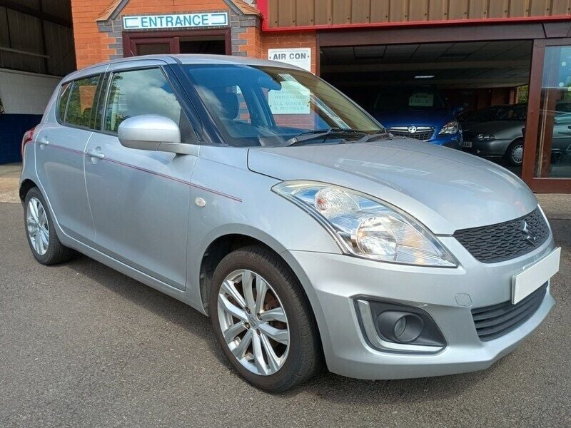 Silver Used 2014 Suzuki Swift SZ3 Hatchback | £5,695 (Fair price) - Image 1/4