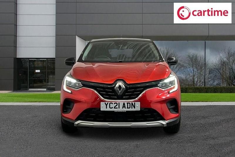Used Renault Captur Iconic 140 HP (102 kW) 2021 Red/black SUV