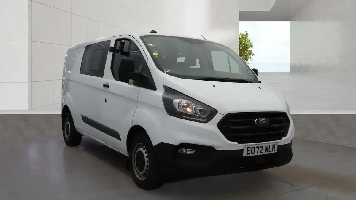 Used Ford Transit Custom 130 HP (95 kW) 2022 White Van