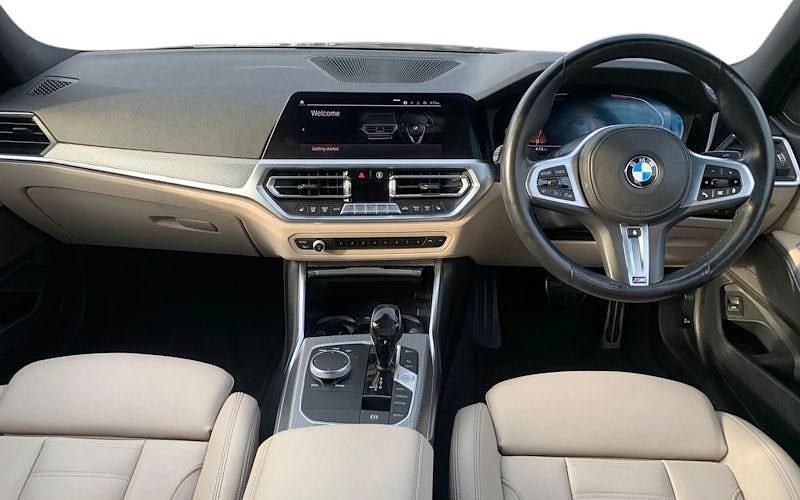 Used BMW 318 Comfort Edition 156 HP (114 kW) 2021 Black Sedan