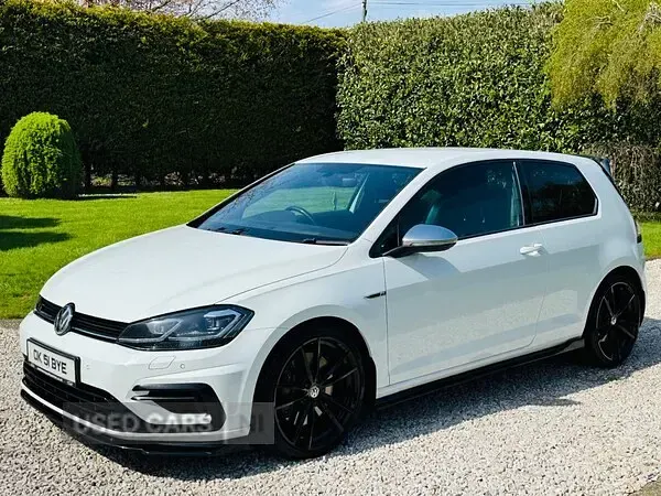 Used VW Golf VII R 310 HP (228 kW) 2018 White Hatchback