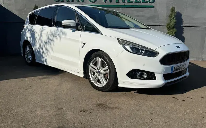Used Ford S-MAX Sport 179 HP (131 kW) 2016 MPV