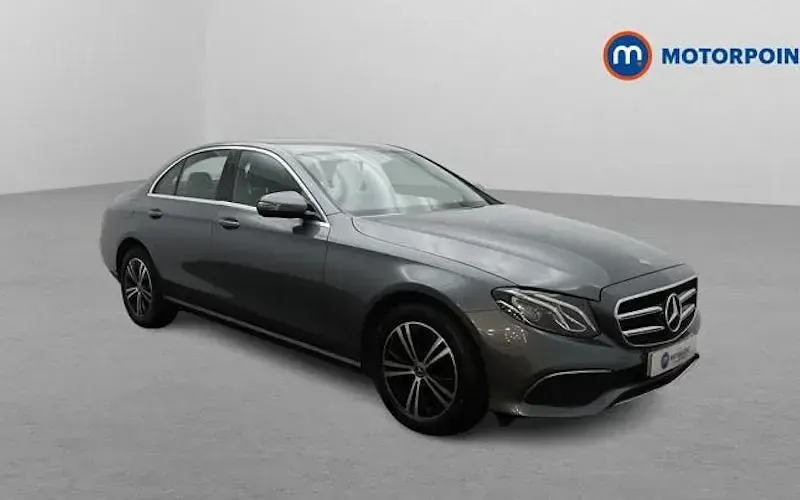 Used Mercedes E220 SE 194 HP (142 kW) 2020 Sedan