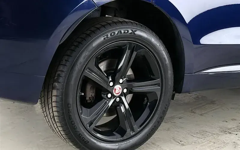 Used Jaguar F-Pace R-Sport 300 HP (220 kW) 2019 Blue SUV