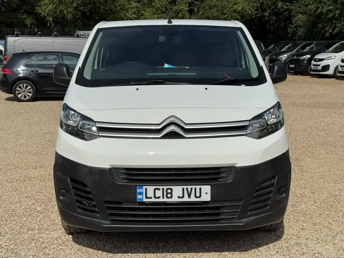 Used Citroën Dispatch 2018 White MPV