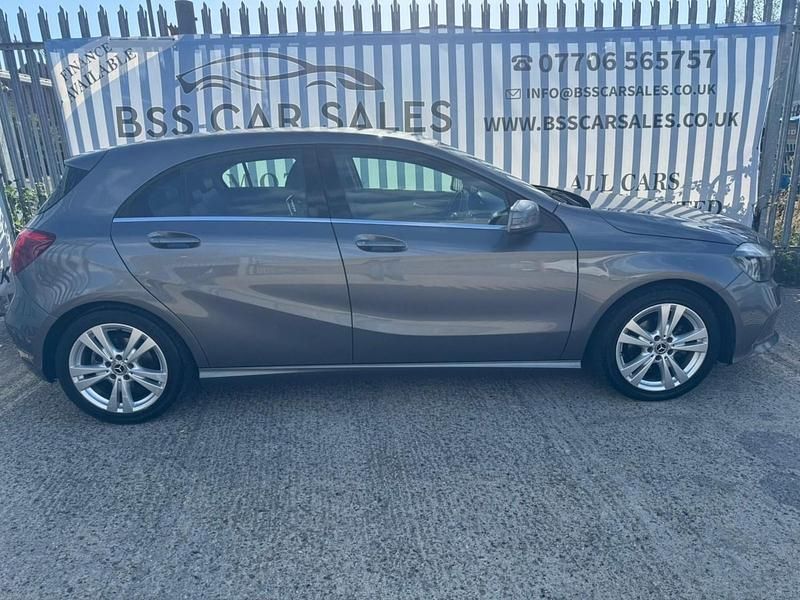 Used Mercedes A180 Executive 109 HP (80 kW) 2017 Grey Hatchback
