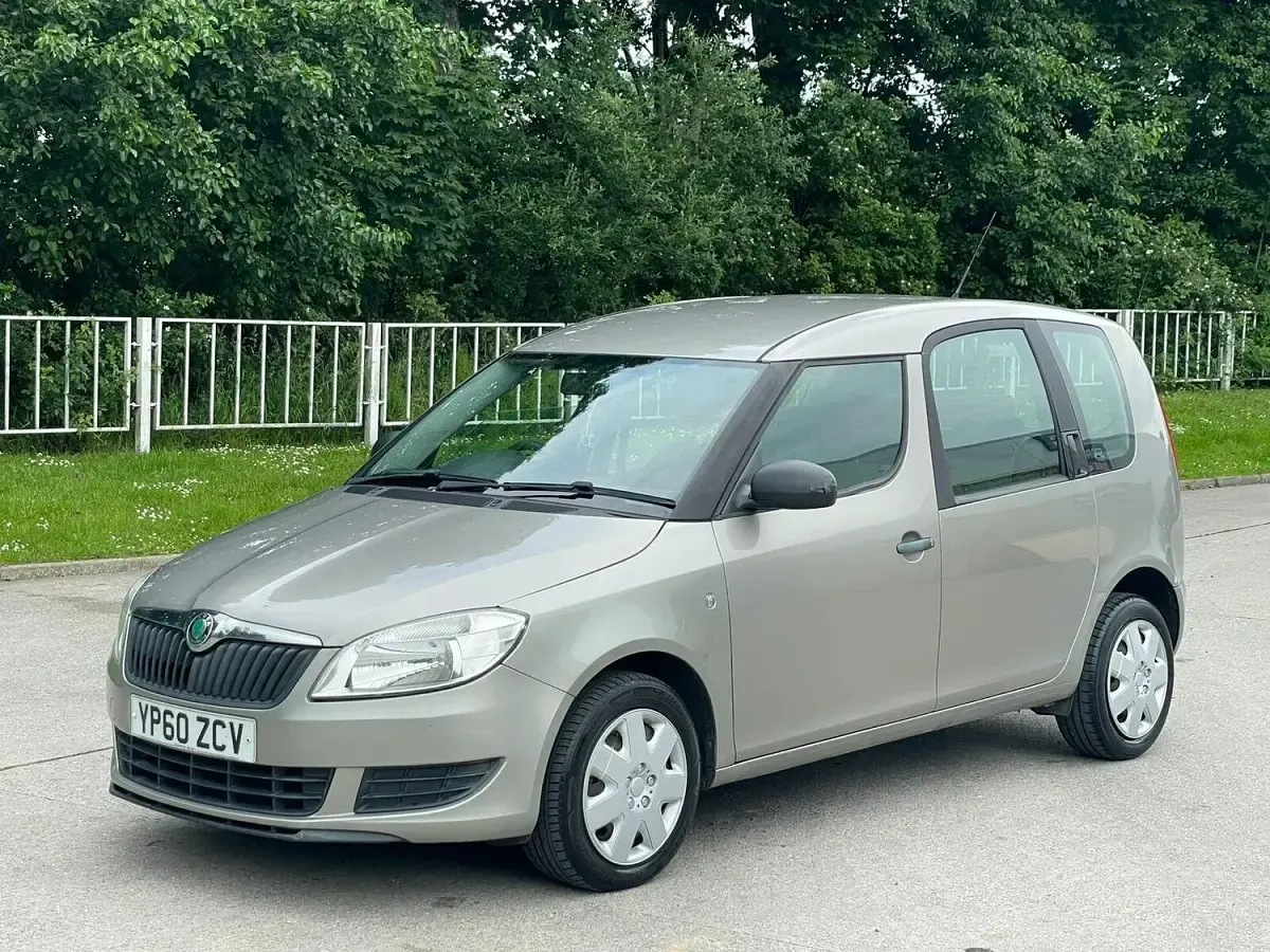 Used Skoda Roomster 105 HP (77 kW) 2011 Beige MPV