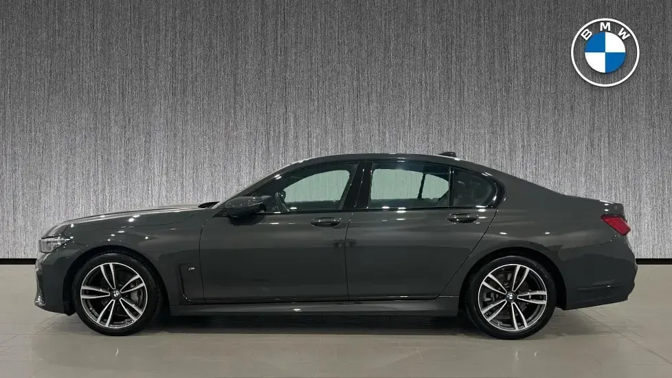 Used BMW 730 M Sport 282 HP (207 kW) 2022 Grey Sedan
