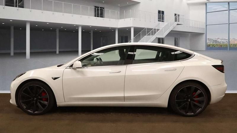Used Tesla Model 3 Performance 461 kW (627 HP) 2020 White Sedan