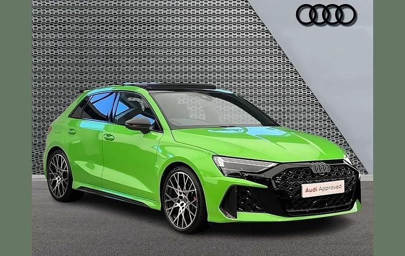 New Audi RS3 Comfort 394 HP (289 kW) 2025 Green Sedan