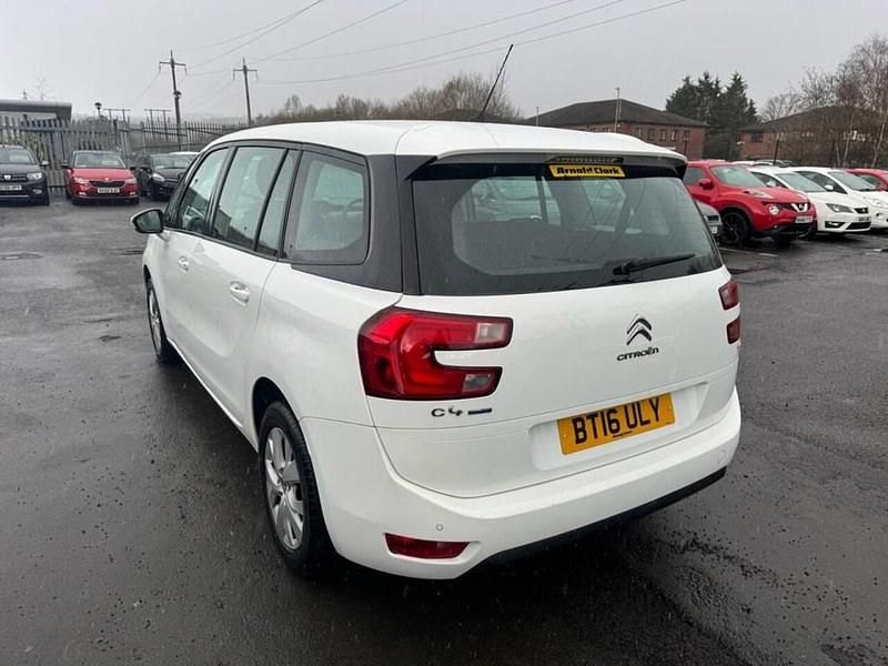 Used Citroën Grand C4 Picasso VTR Sport 120 HP (88 kW) 2016 White MPV