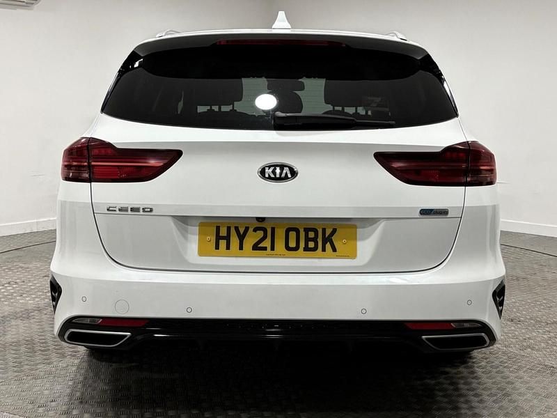 Used Kia Ceed Sportswagon 2021 White Estate
