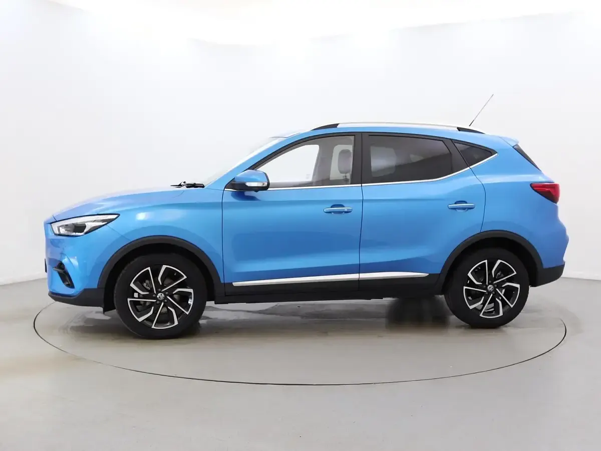 Used MG ZS Exclusive 111 HP (81 kW) 2023 Blue SUV