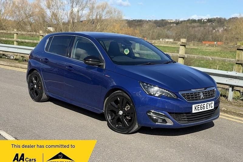 Used Peugeot 308 GT-line 130 HP (95 kW) 2017 Blue Hatchback