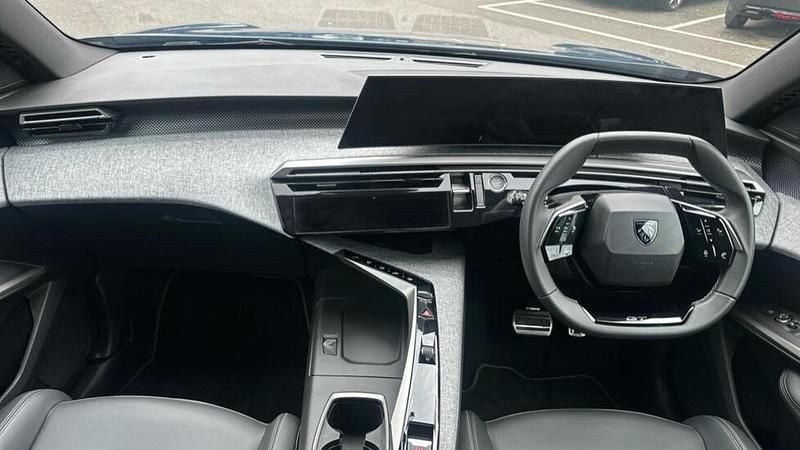 Used Peugeot e-3008 GT 152 kW (207 HP) 2025 Blue SUV