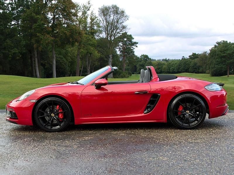 Used Porsche 718 Boxster 2018 Red Cabriolet