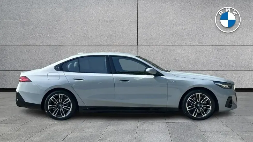 Used BMW i5 M Sport 246 kW (335 HP) 2024 Grey