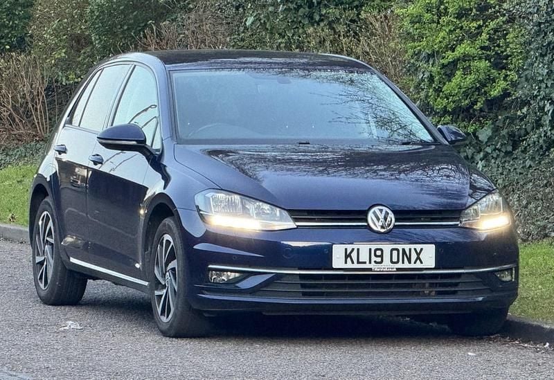 Used VW Golf VII Match 150 HP (110 kW) 2019 Blue Hatchback
