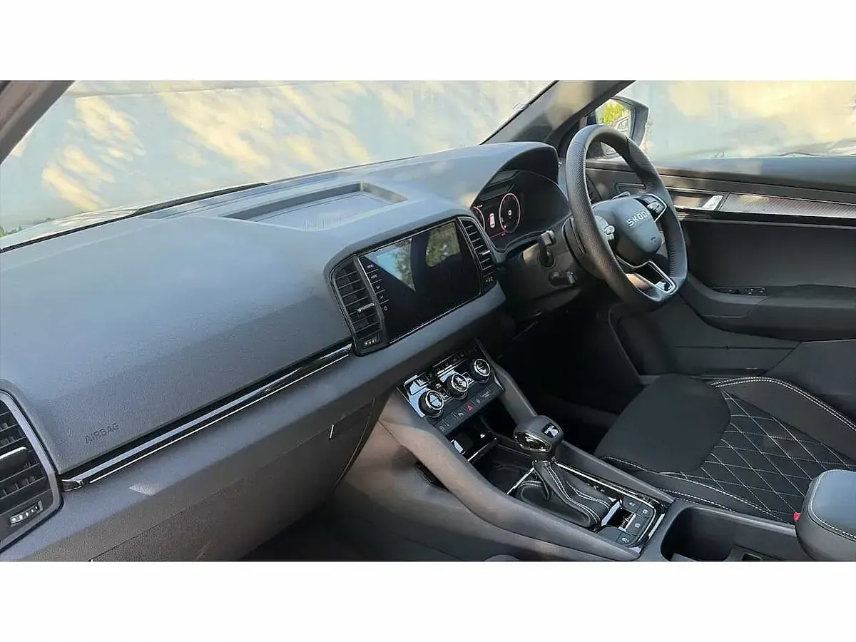 New Skoda Karoq SportLine 150 HP (110 kW) 2026 Black magic pearl effect SUV