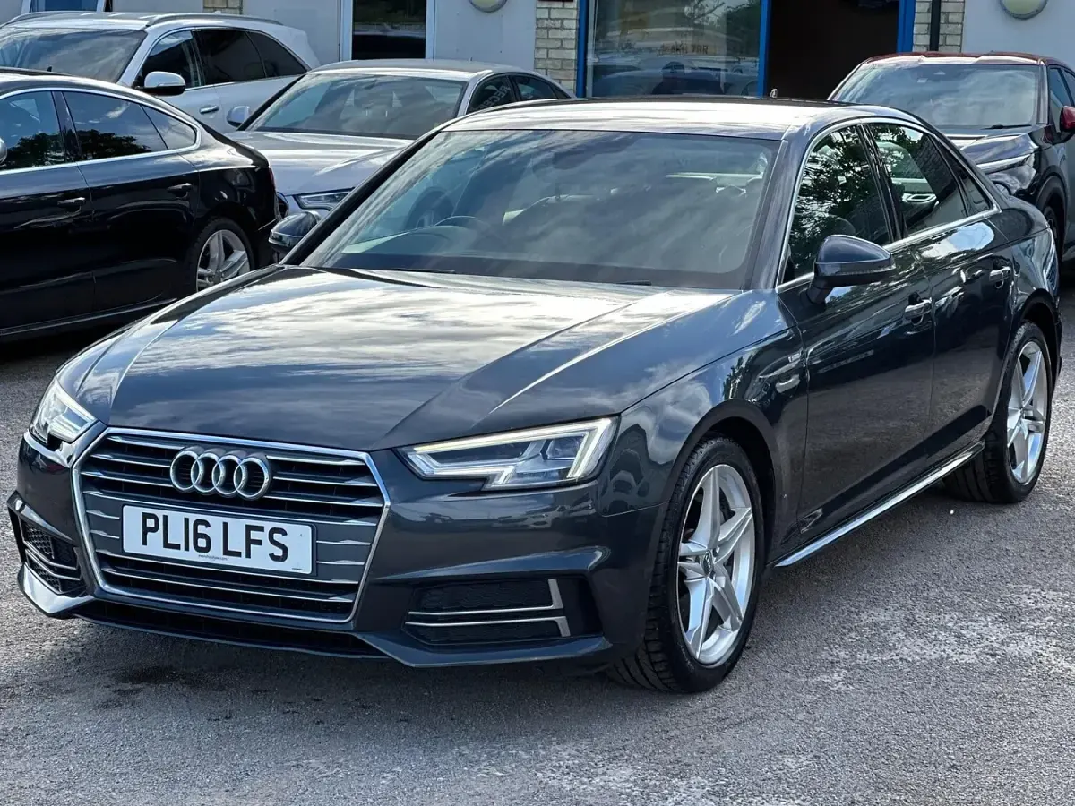 Used Audi A4 S-Line 190 HP (139 kW) 2016 Grey Sedan