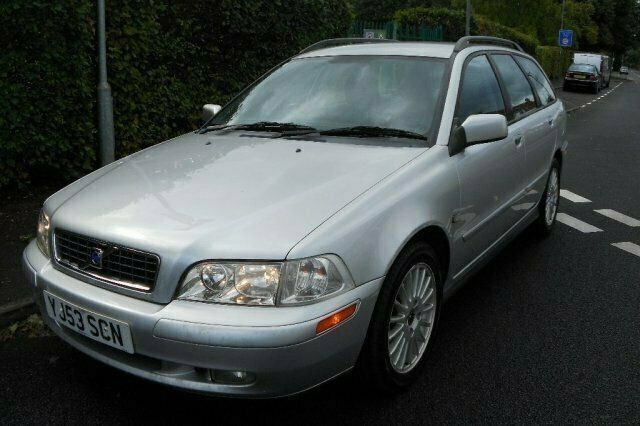 Used Volvo V40 115 HP (84 kW) 2004 Estate