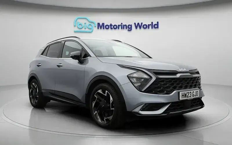 Used Kia Sportage GT-Line 150 HP (110 kW) 2023 Silver SUV