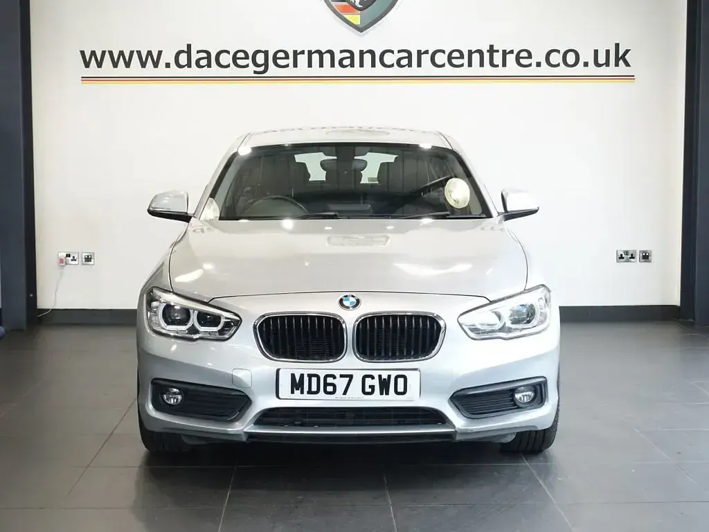 Used BMW 116 Basis 116 HP (85 kW) 2018 Silver Hatchback