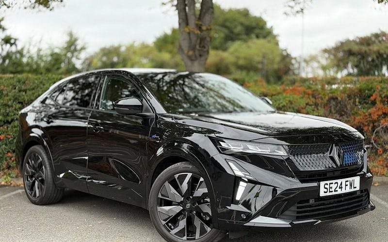 Black Used 2024 Renault Rafale Techno Esprit Alpine SUV | £29,750 (Fair price) - Image 1/4