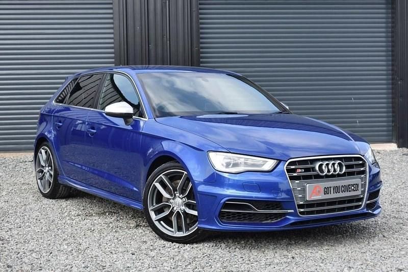 Used Audi S3 Sportback Design 300 HP (220 kW) 2015 Blue Hatchback