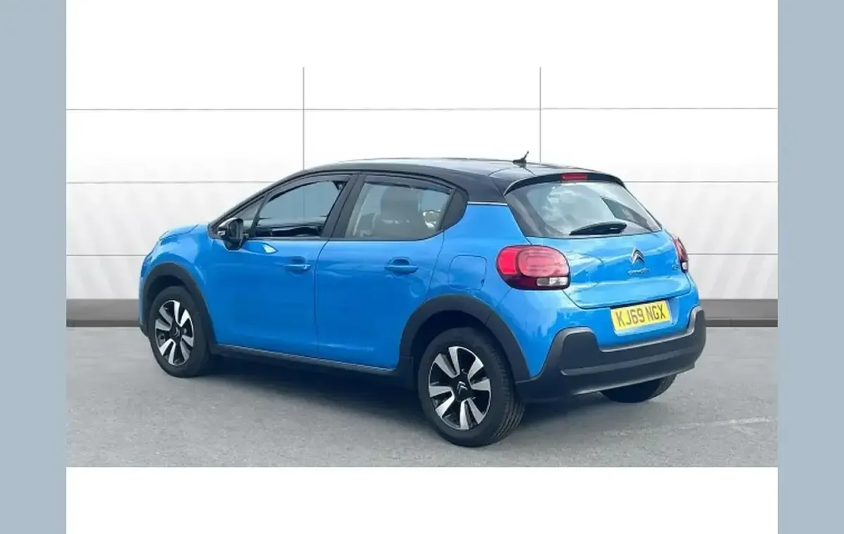 Used Citroën C3 Feel 83 HP (61 kW) 2020 Blue Hatchback