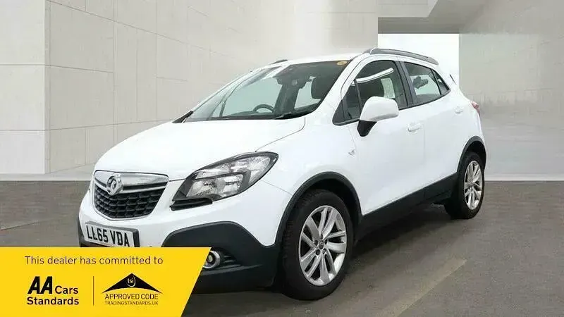 Used Vauxhall Mokka S 140 HP (102 kW) 2015 White SUV