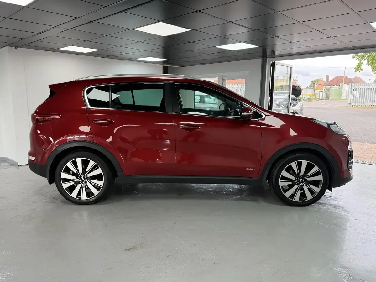 Used Kia Sportage 2016 Red SUV