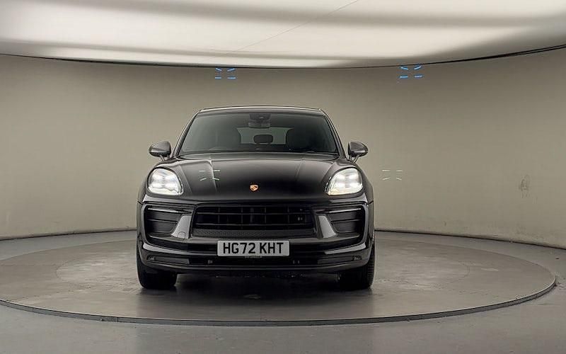 Used Porsche Macan 265 HP (194 kW) 2025 SUV
