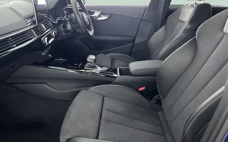 Used Audi A4 Black Edition 150 HP (110 kW) 2025 Sedan