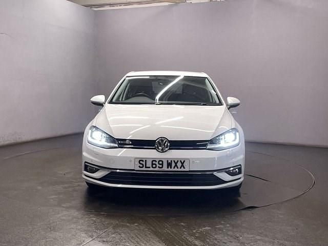 Used VW Golf VII Edition 150 HP (110 kW) 2019 White Hatchback